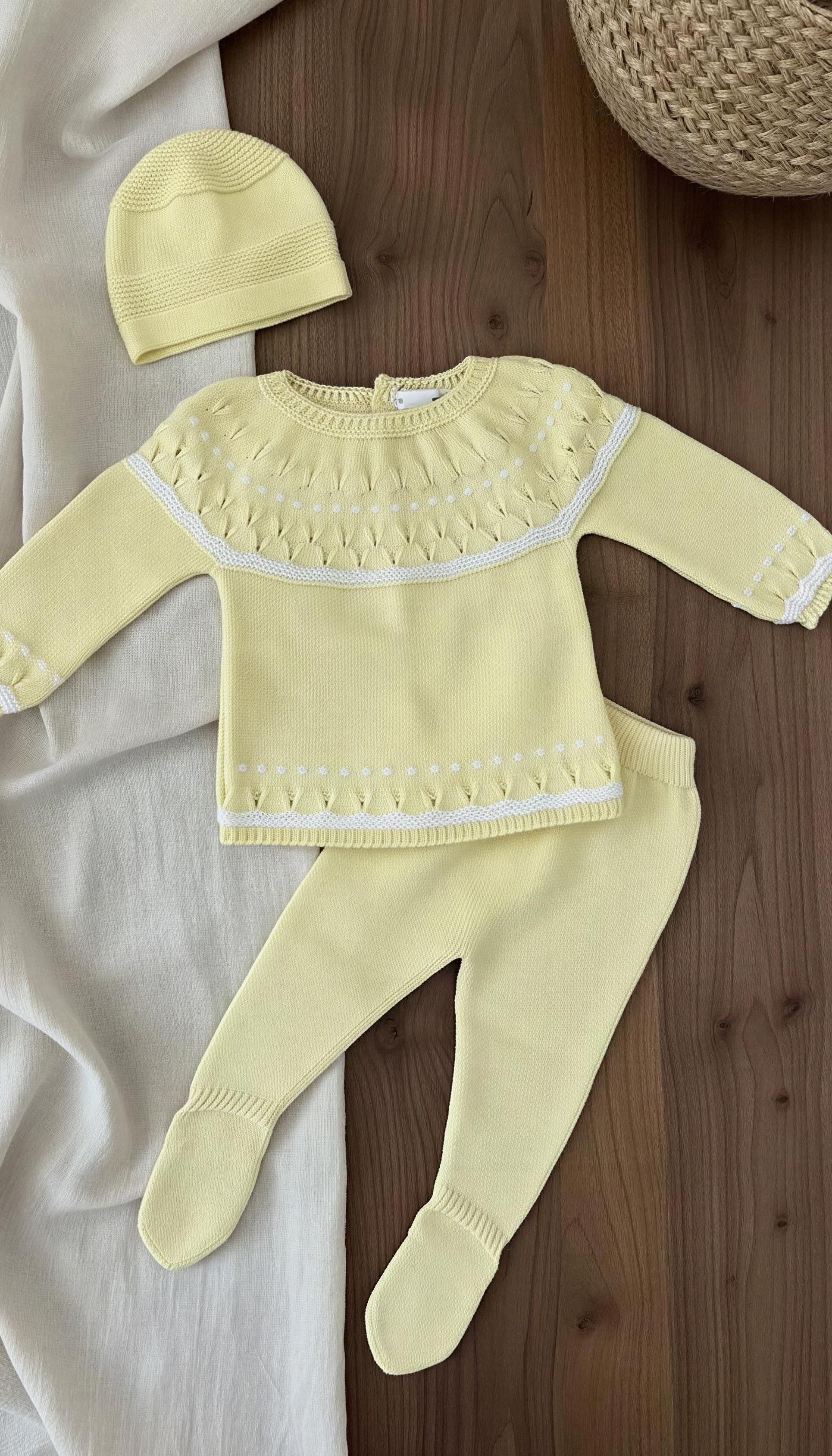 YELLOW CLOUD BABY SET WITH BLANKET (4PC)