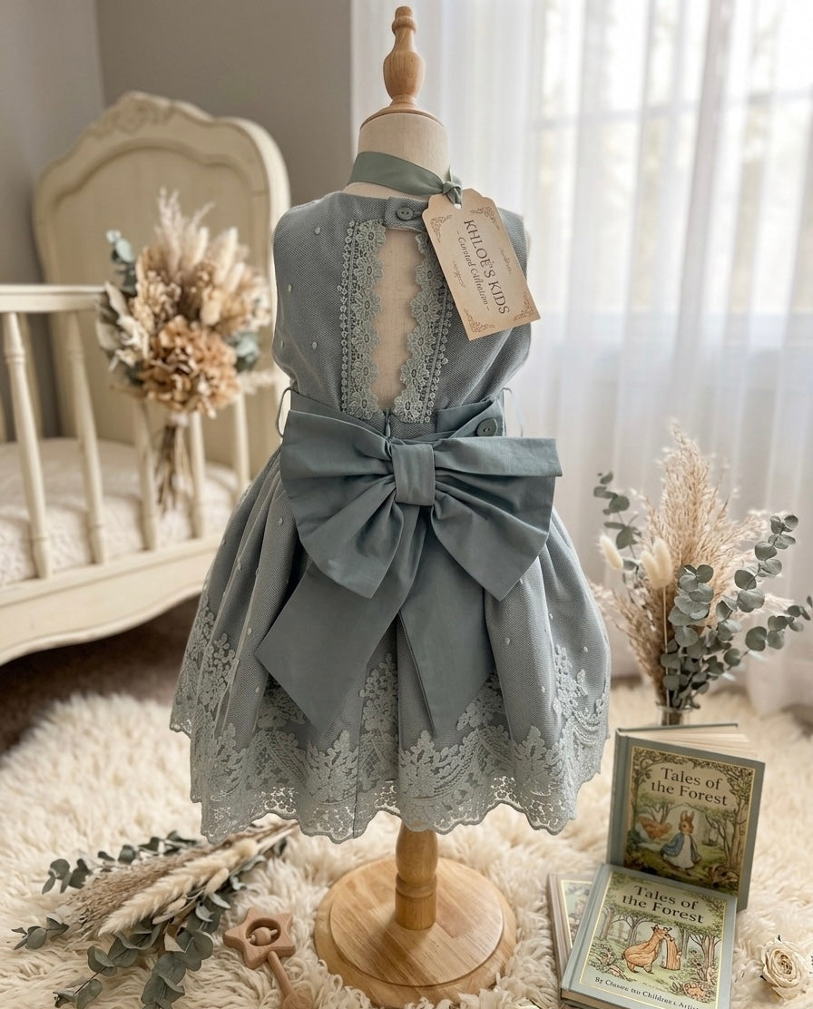 GIRL GREEN DRESS CEREMONY EMBROIDERY
