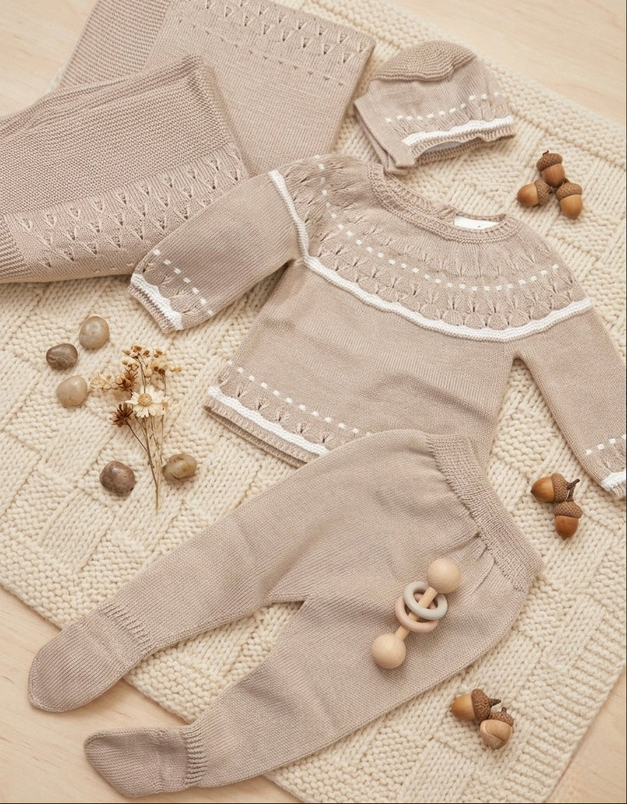 BROWN CLOUD BABY SET WITH BLANKET (4PC)