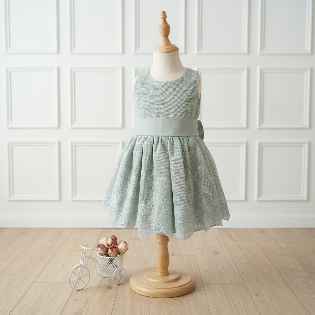 GIRL GREEN DRESS CEREMONY EMBROIDERY