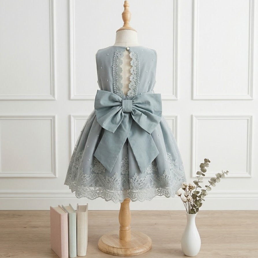GIRL GREEN DRESS CEREMONY EMBROIDERY