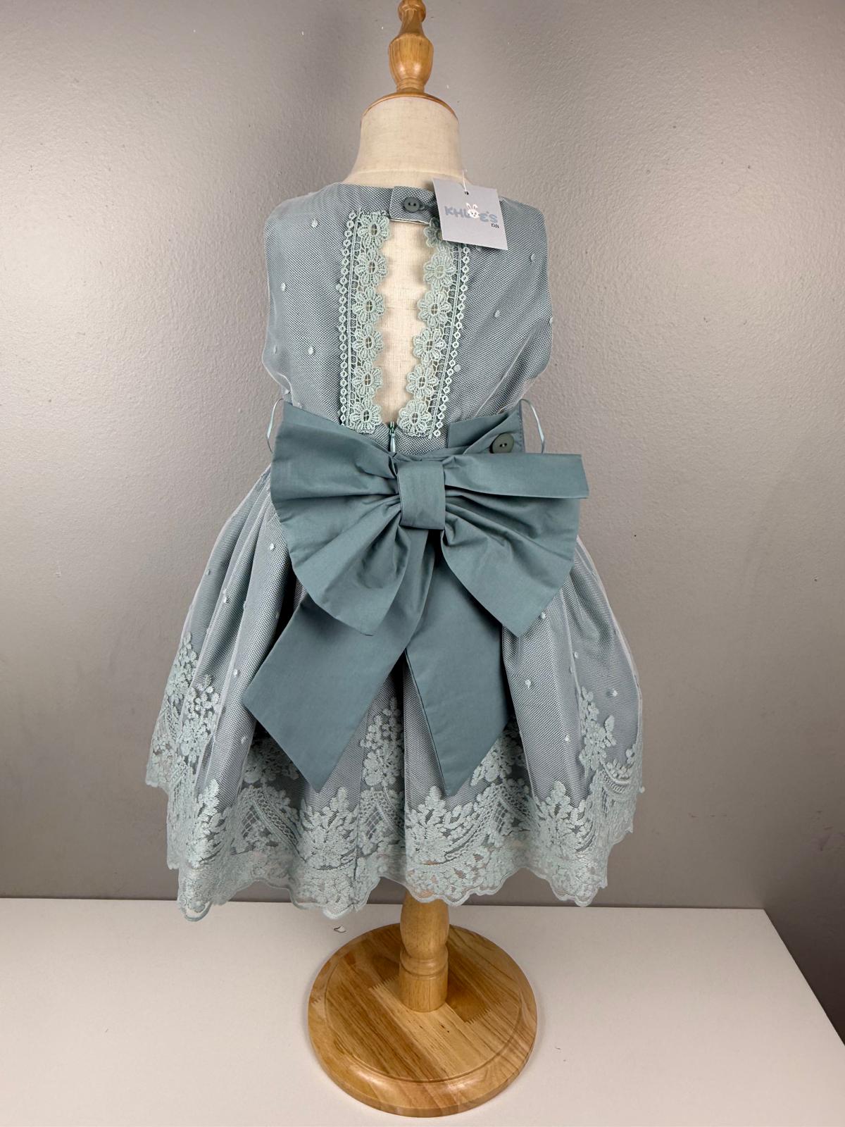 GIRL GREEN DRESS CEREMONY EMBROIDERY