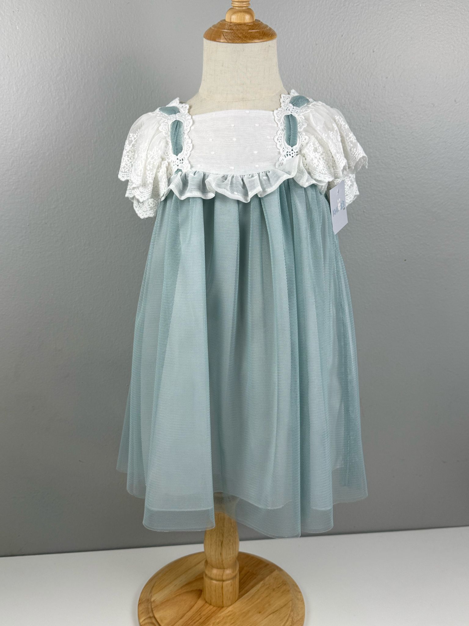 GIRL DRESS WHITE AND GREEN INTERTWINED