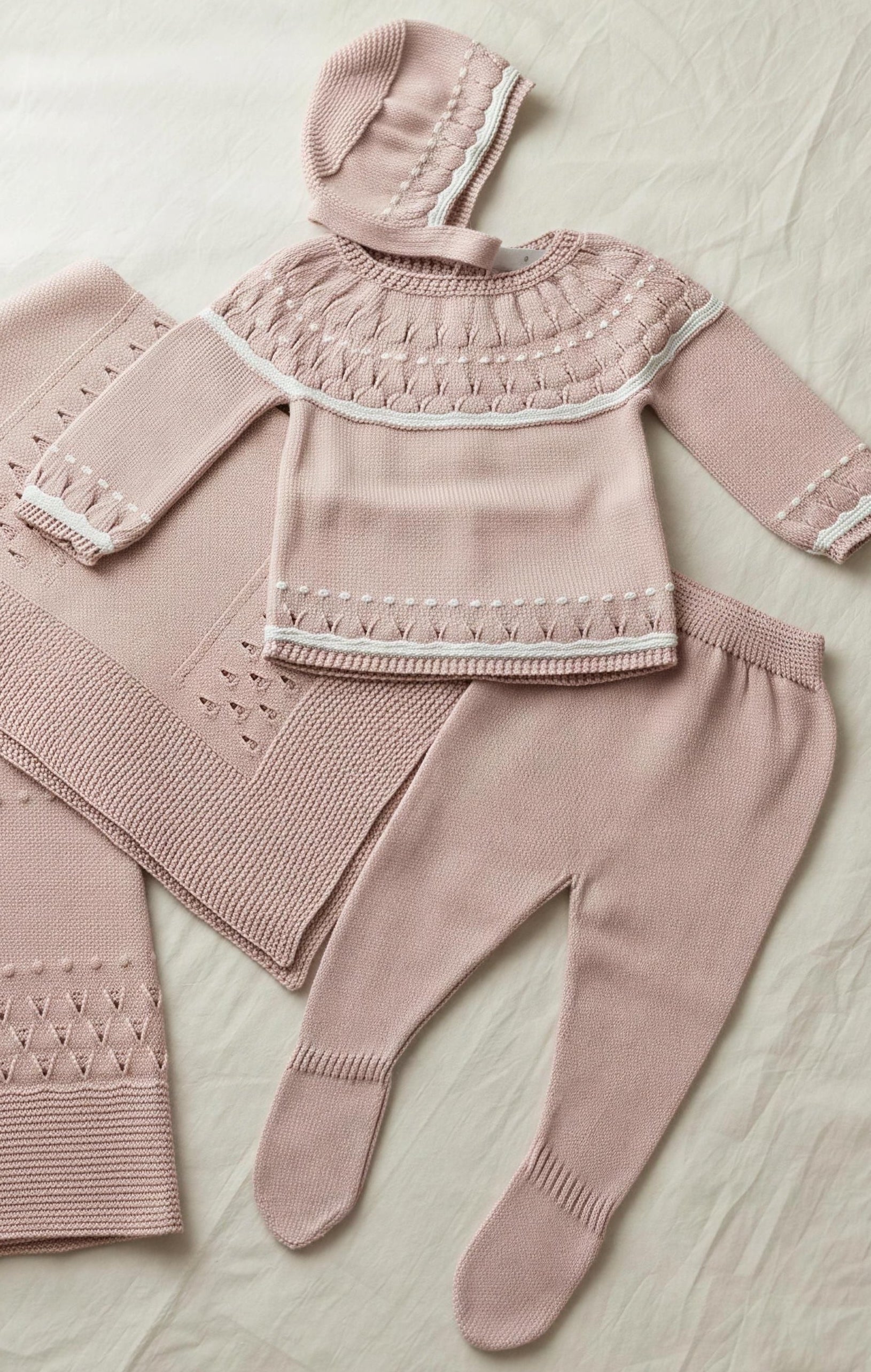 PINK CLOUD BABY SET WITH BLANKET (4PC)